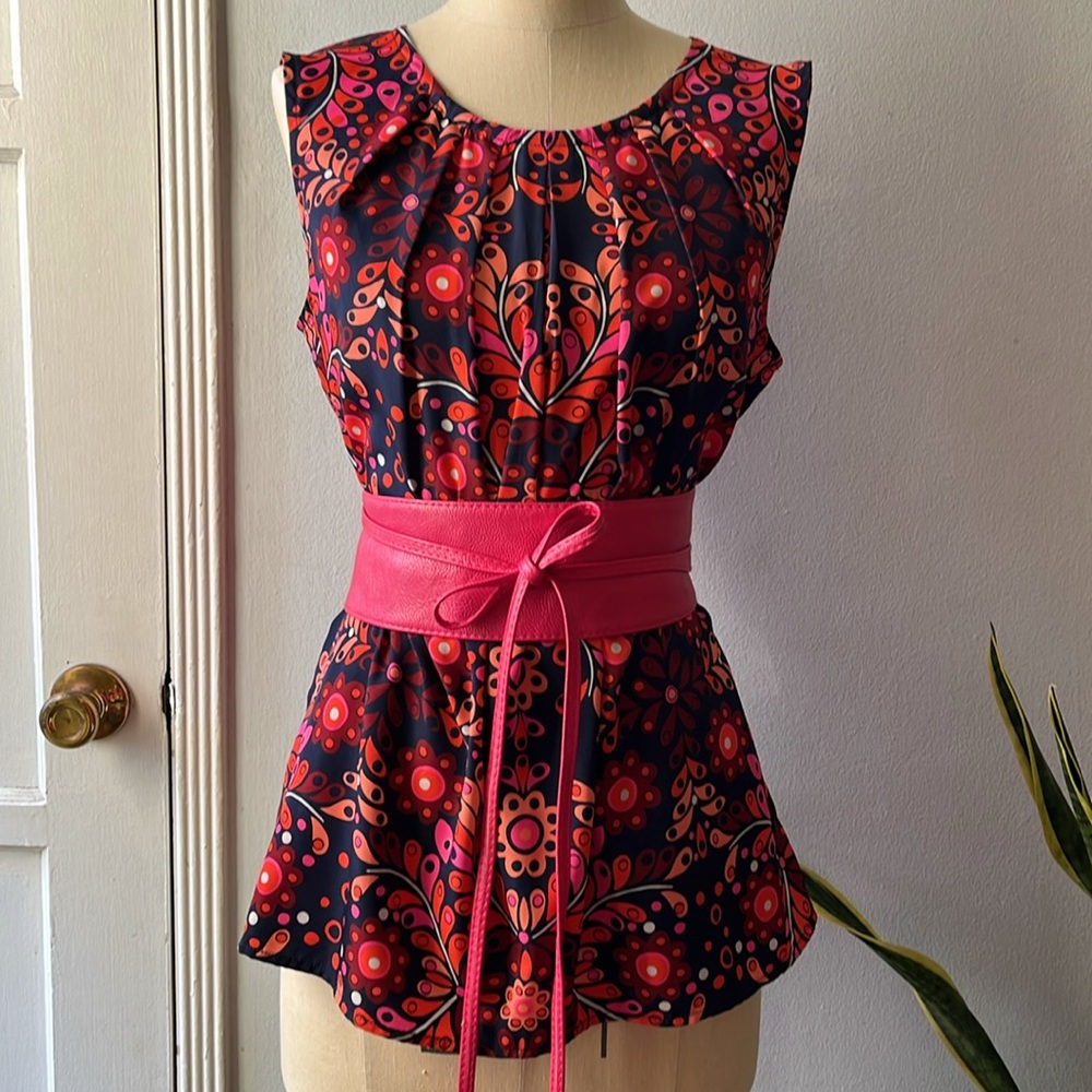 Merona•Psychedelic Navy/Orange/Pink Sleeveless Blouse• EUC• Size L